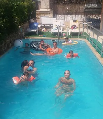 Uc Mevsim דידים