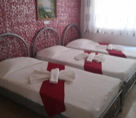 Otel Uc Mevsim