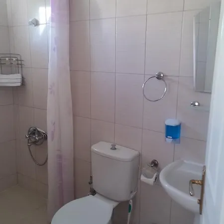 Ξενοδοχείο Uc Mevsim 3*