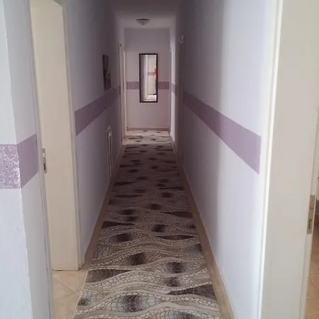 Uc Mevsim Hotel