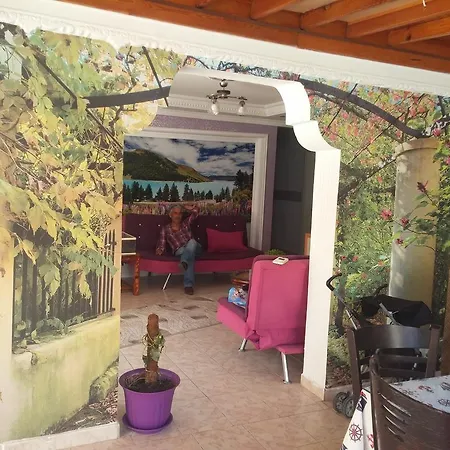 Uc Mevsim Otel Didim